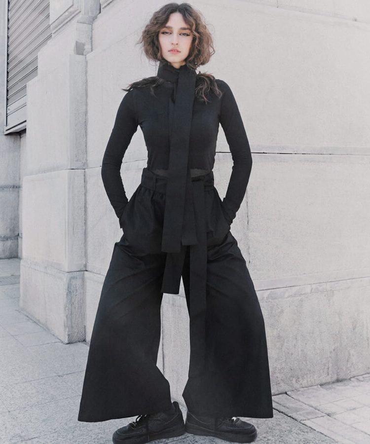 black organic trousers by visqueux sustainable fashion
