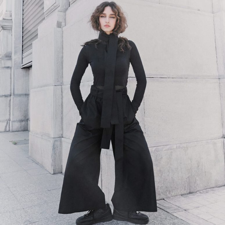 black organic trousers by visqueux sustainable fashion